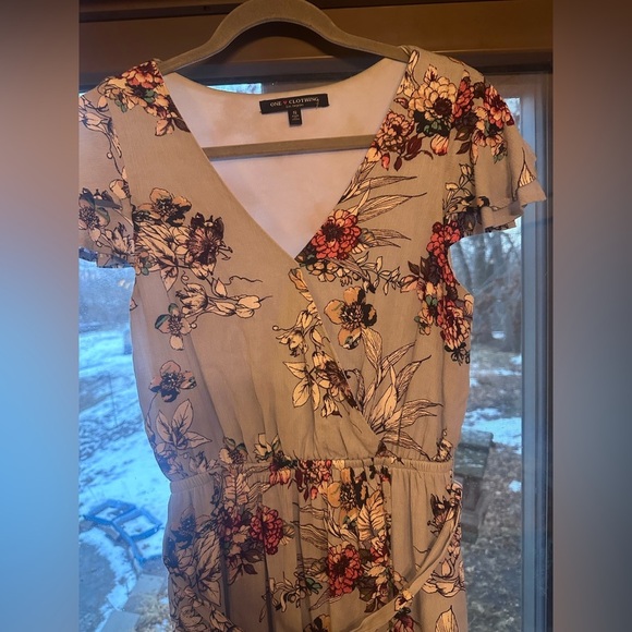 Tie Waist Cap Sleeve Floral Light Blue Dress Size Small - Picture 7 of 7